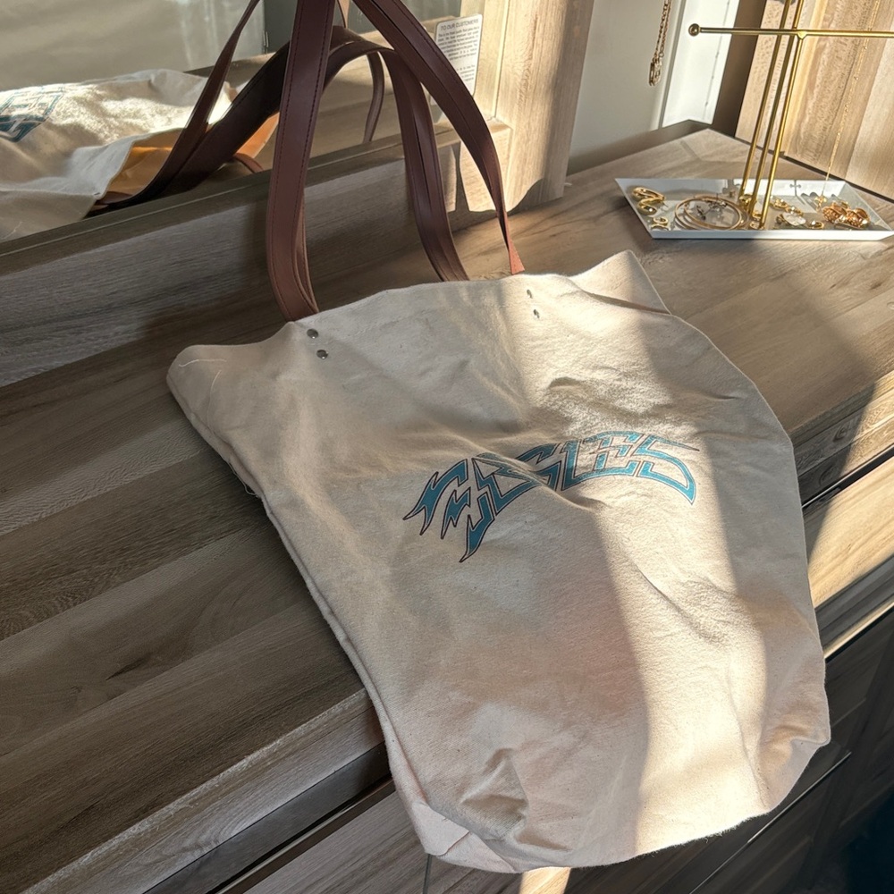 VINTAGE EAGLES TOTE!!